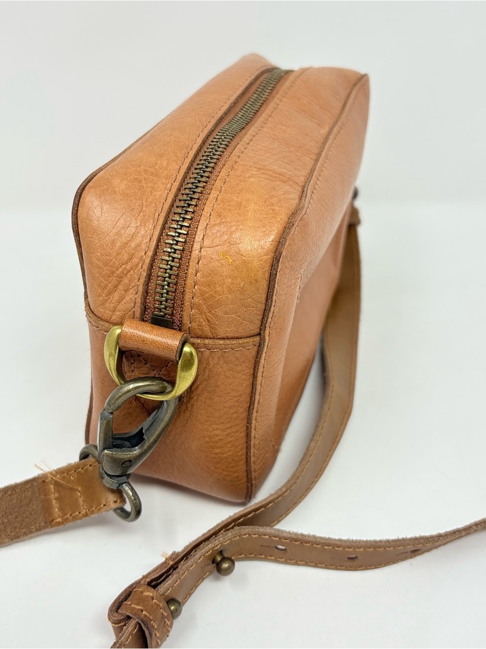 Madewell Tan Brown Leather Crossbody Bag Shoulder Purse The Transport Camera Bag - Picture 4 of 12